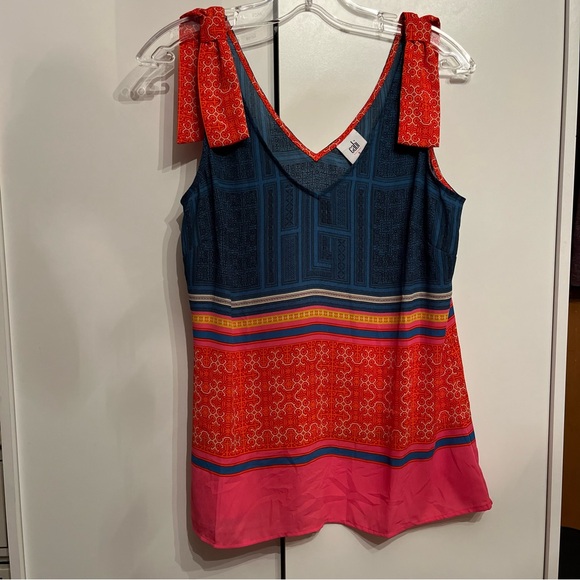 Cabi women’s top - Picture 2 of 5
